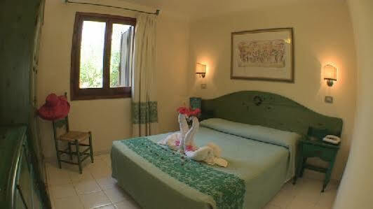 Alba Dorata Resort Cala Liberotto Exterior foto
